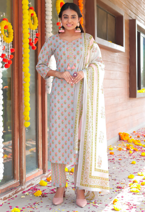 Grey & Peach Pure Cotton Jaipuri Printed Kurta Set With Dupatta