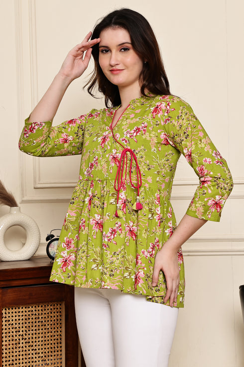 Green Vibe Chic Cotton Jaipuri Printed Short Top