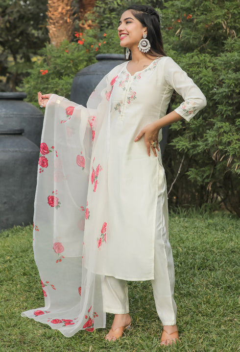Cream Silk Embroidered Kurta Set With Dupatta
