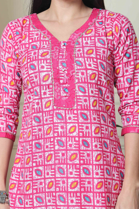 Pink Cotton Blend Jaipuri Printed Kurta With Pant & Dupatta
