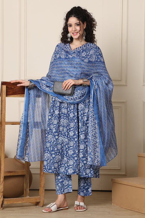 Women Cotton Blend Floral Printed Kurta & Pant With Dupatta