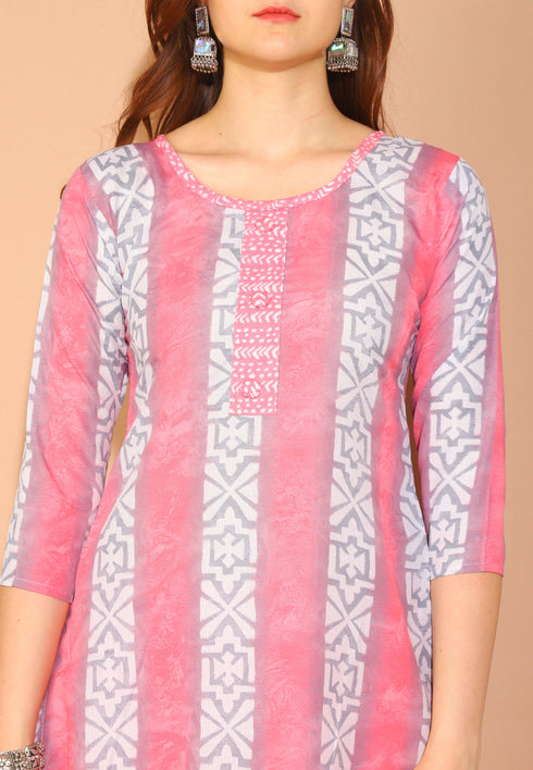 Peach & White Cotton Blend Printed Readymade Patiala Salwar Suit