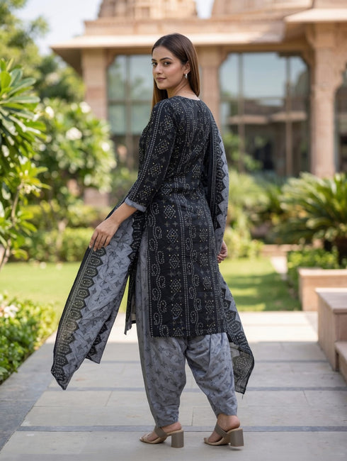 Black Cotton Blend Printed Ready to Wear Patiala Salwar Suit