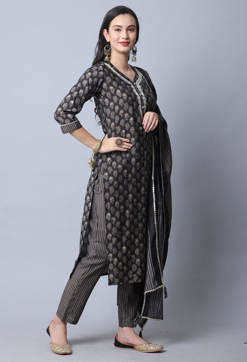 Grey Muslin Jaipuri Embroidered Kurta Set With Dupatta