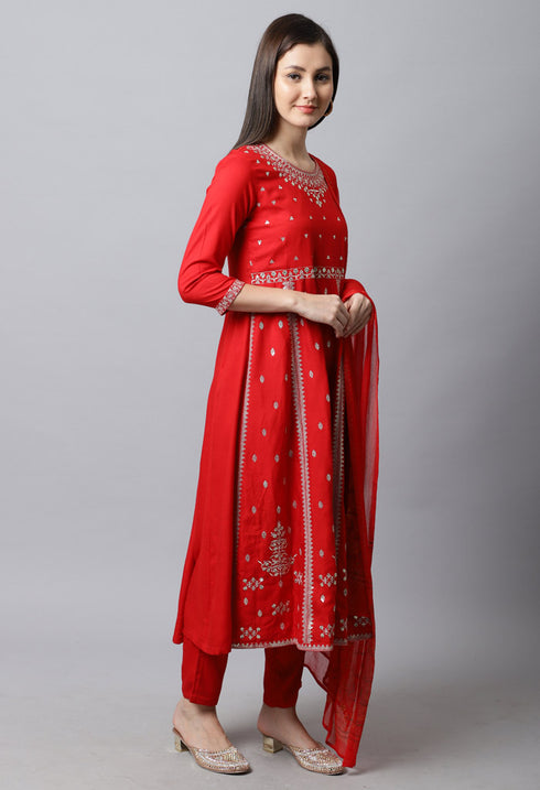Rayon Slub Embroidered Kurta Set With Dupatta