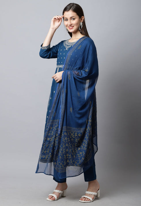 Rayon Slub Embroidered Kurta Set With Dupatta