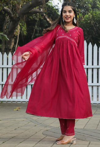 Pink Poly Silk Embroidered Kurta Set With Dupatta