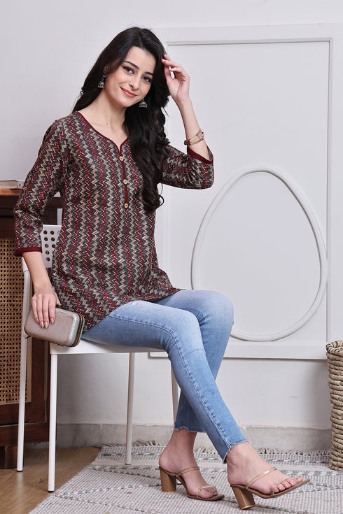 Grey & Maroon Women's Cotton Zig-Zag Printed Tunic