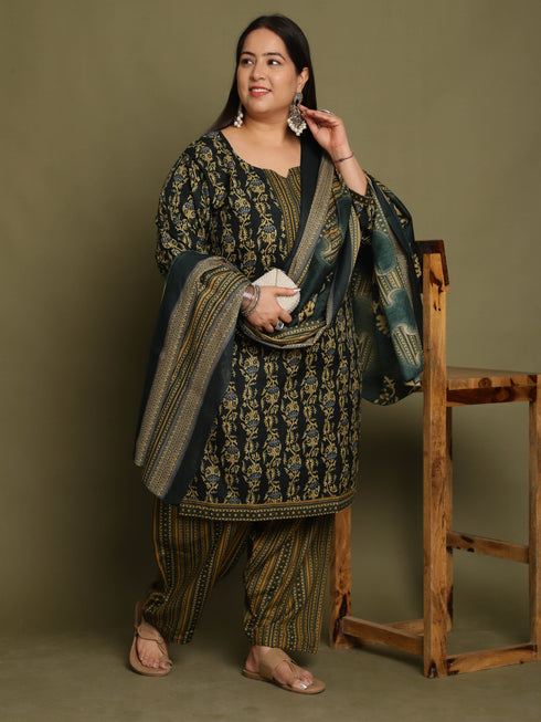 Green Cotton Blend Printed Plus Size Ready to Wear Patiala Salwar Suit