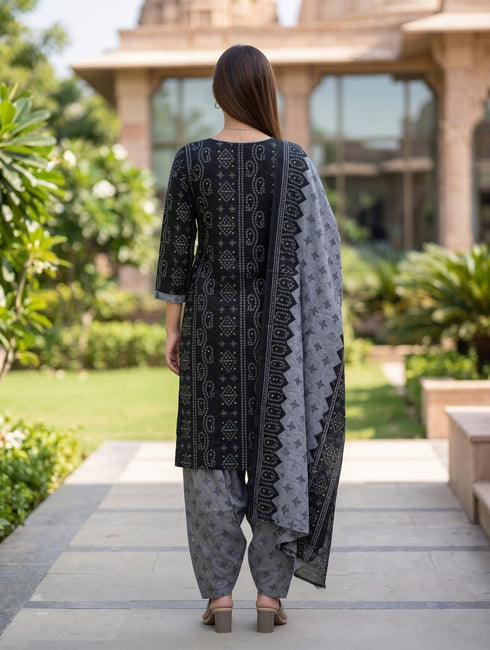 Black Cotton Blend Printed Ready to Wear Patiala Salwar Suit