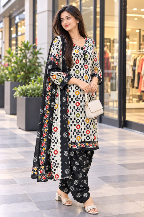 Off White Cotton Blend Printed Ready to Wear Patiala Salwar Suit
