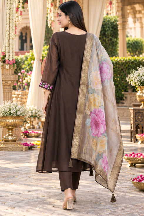 Rajnandini-Women's-Mul-Chanderi-with-Inner-Resham-Thread-Embroidered-A-Line-Kurta-&-Pant-With-Dupatta-ST323BW0826