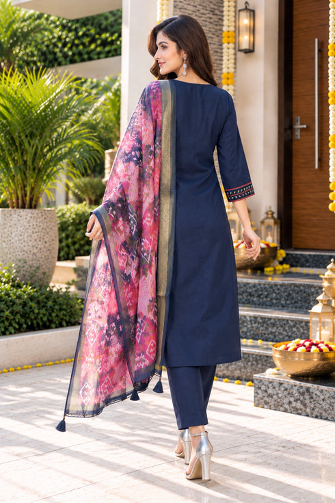 Rajnandini-Women's-Mul-Chanderi-with-Inner-Resham-Thread-Embroidered-Straight-Kurta-&-Pant-With-Dupatta-ST325NB0826