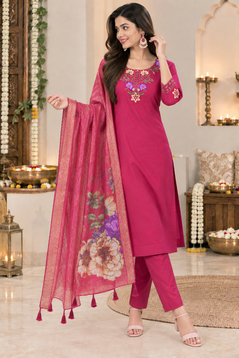Rajnandini-Women's-Mul-Chanderi-with-Inner-Resham-Thread-Embroidered-Straight-Kurta-&-Pant-With-Dupatta-ST326PN0826