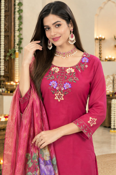 Rajnandini-Women's-Mul-Chanderi-with-Inner-Resham-Thread-Embroidered-Straight-Kurta-&-Pant-With-Dupatta-ST326PN0826
