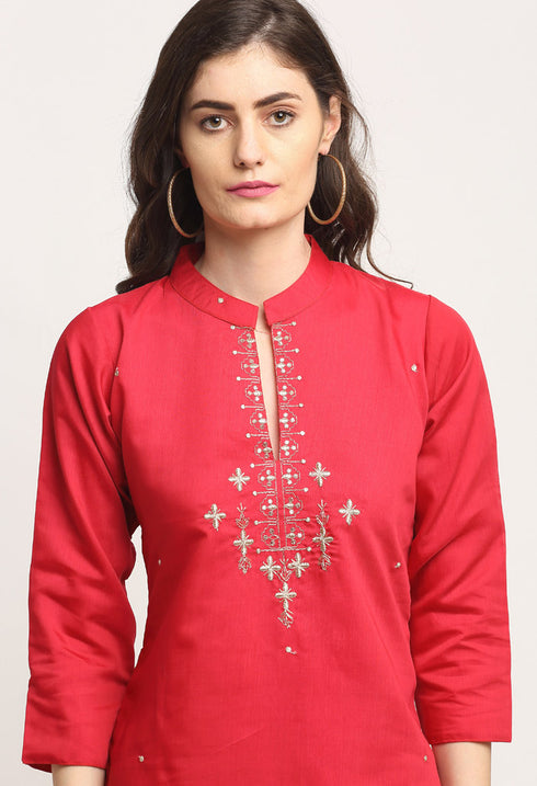 Red Chanderi Floral Embroidered Kurta Set With Dupatta