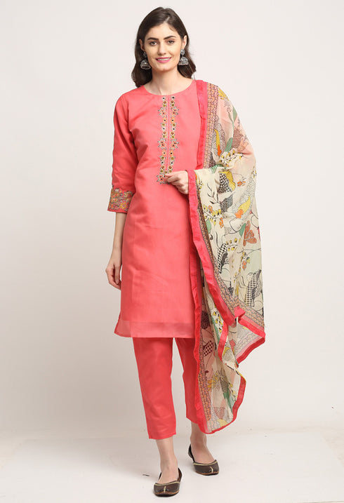 Pink Chanderi Floral Embroidered Kurta Set With Dupatta