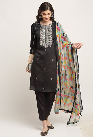 Black Chanderi Floral Embroidered Kurta Set With Dupatta