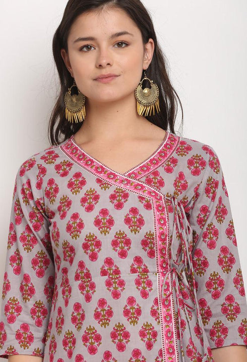 Grey And Pink Pure Cambric Cotton Floral Printed Kurta Set With Dupatta